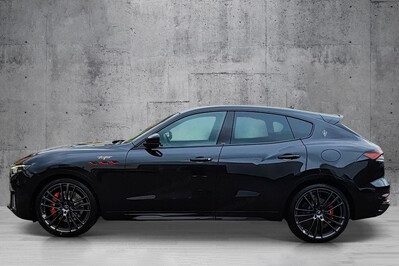 Maserati Levante Trofeo Ermenegildo Zegna