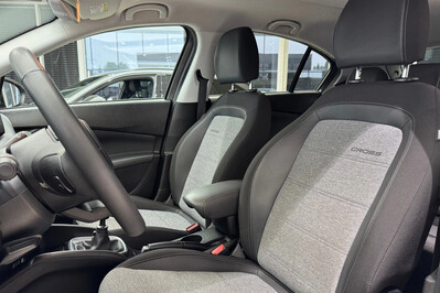 Fiat Tipo 1.6 MultiJet Cross