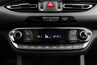 Hyundai i30 1.0 T-GDI Smart DCT
