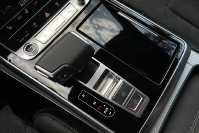 Audi Q8 55 TFSI e PHEV quattro Tiptronic