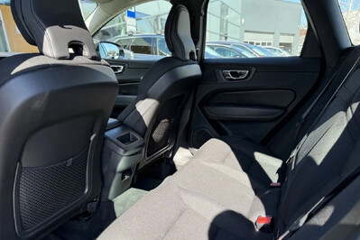 Volvo XC60 B4 D AWD Momentum