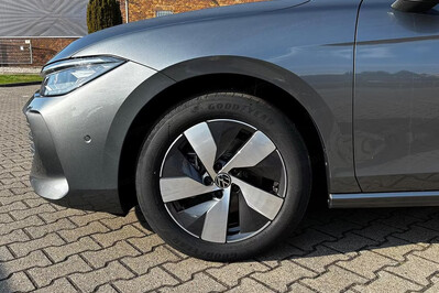 Volkswagen Passat Business Plus 1.5 TSI mHEV DSG