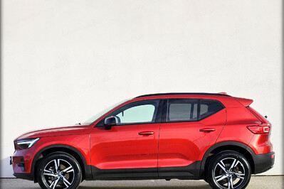 Volvo XC40 B4 Plus Dark aut