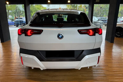 BMW iX2 eDrive20