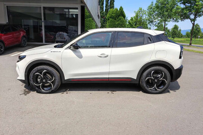 Alfa Romeo Junior 1.2 Ibrida Speciale