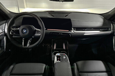 BMW iX2 eDrive20