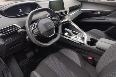 Peugeot 3008 Active Pack 1.2 PureTech  S&S EAT8