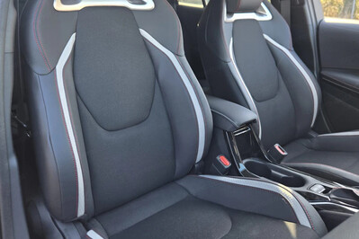 Toyota Corolla GR Sport 2.0 Hybrid Dynamic Force