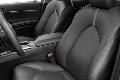 Toyota Camry 2.5 Hybrid Executive CVT