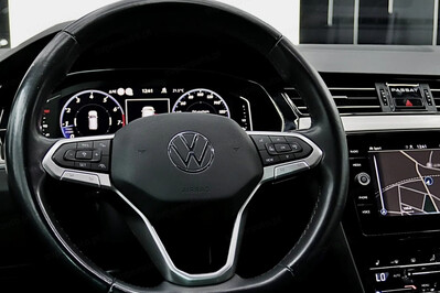 Volkswagen Passat 2.0 TSI Elegance DSG