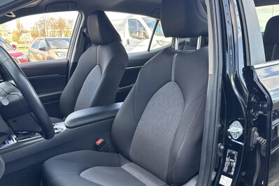 Toyota Camry 2.5 Hybrid Comfort CVT