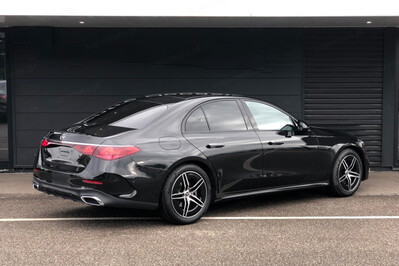 Mercedes E Klasa 220 d  4-Matic AMG