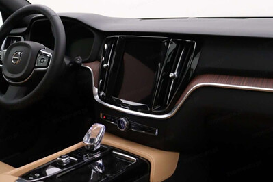 Volvo V60 T6 AWD Plug-In Hybrid Plus Dark