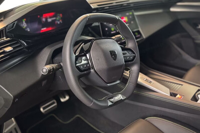 Peugeot 408 GT e-DCS 1.2 mHEV