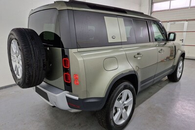 Land Rover Defender 110 X-Dynamic SE