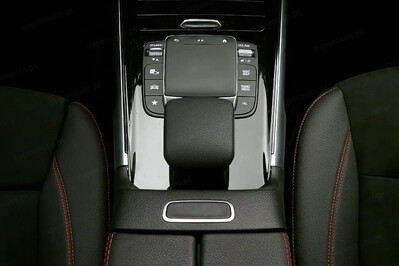 Mercedes GLB 200 4-Matic AMG Line 8G-DCT