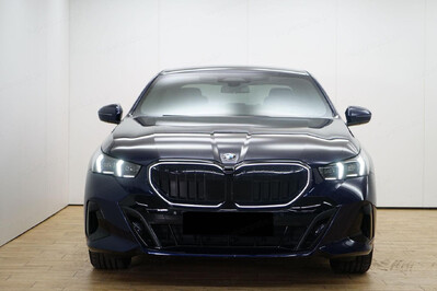 BMW Seria 5 540d xDrive M Sport