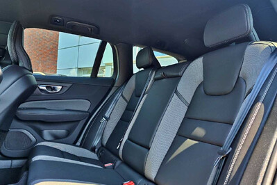 Volvo V60 B4 B Plus Dark aut