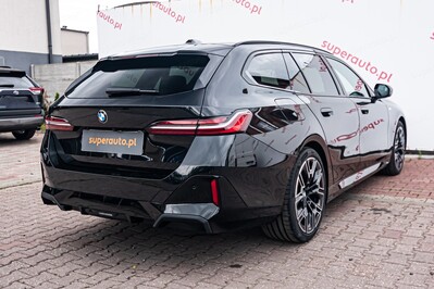 BMW Seria 5 Touring 520d xDrive M Sport