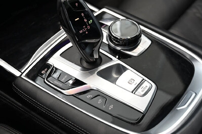 BMW Seria 7 740d xDrive