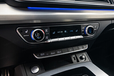 Audi Q5 40 TDI mHEV quattro S Line S tronic