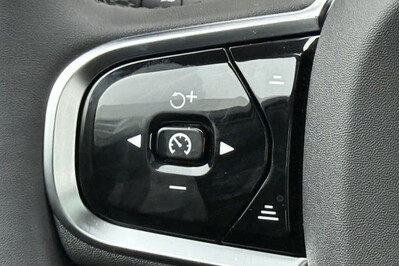Volvo V90 T6 AWD Plug-In Hybrid Core