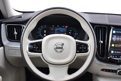 Volvo XC60 T6 Plug-In Hybrid AWD Plus Dark aut
