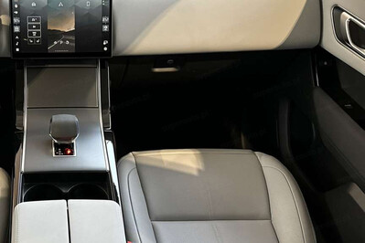 Land Rover Range Rover Velar 2.0 D200 Dynamic SE