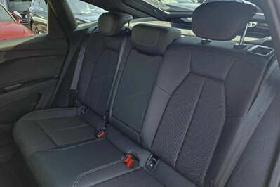 Audi Q4 45 e-tron quattro S Line