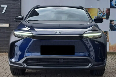 Toyota bZ4X Prestige 4x2 Electric