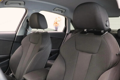 Audi A4 35 TFSI Advanced S tronic