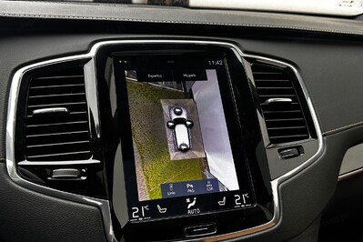 Volvo XC90 T8 AWD Plug-In Hybrid Inscription 7os aut