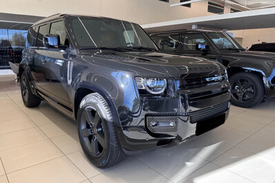 Land Rover Defender 110 D300  X-Dynamic HSE