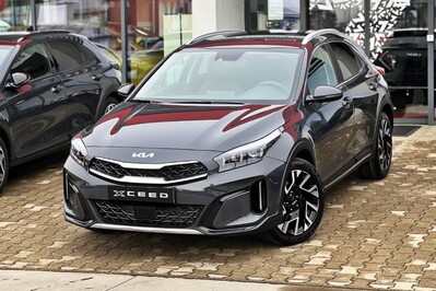 Kia XCeed 1.5 T-GDI Business Line DCT