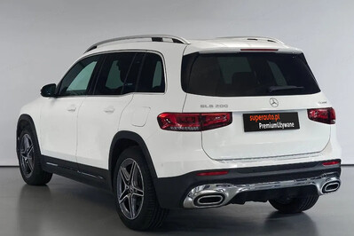 Mercedes GLB 200 4-Matic AMG Line 8G-DCT