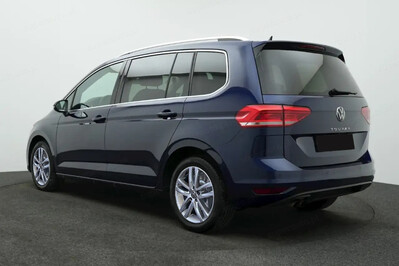 Volkswagen Touran Highline 1.5 TSI EVO DSG