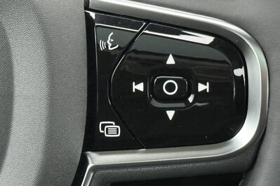 Volvo V90 T6 AWD Plug-In Hybrid Core