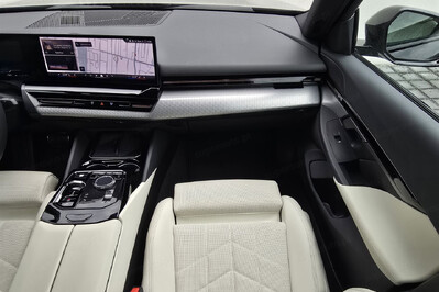 BMW Seria 5 520d xDrive M Sport