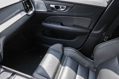 Volvo S60 B5 B AWD Ultimate Dark aut