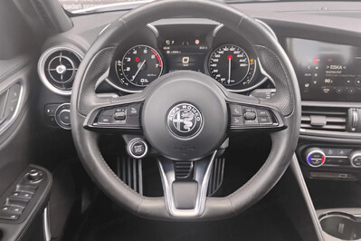 Alfa Romeo Giulia Turbo Veloce Q4