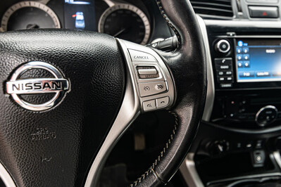 Nissan Navara 2.3 dCi Tekna