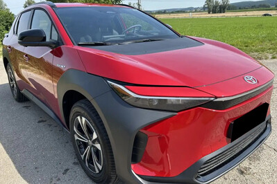 Toyota bZ4X Prestige 4x2 Electric