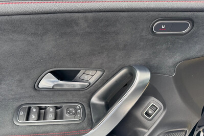 Mercedes CLA AMG 35 4-Matic Shooting Brake