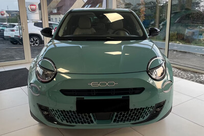 Fiat 600 La Prima 1.2 Turbo Hybrid