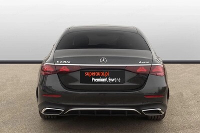 Mercedes E Klasa 220 d 4-Matic AMG 9G-Tronic