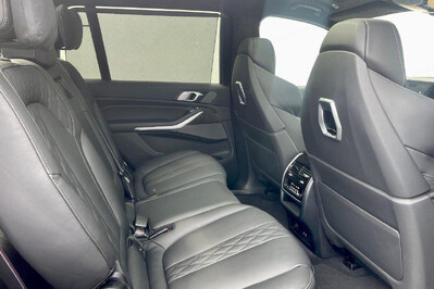 BMW X7 M60i xDrive