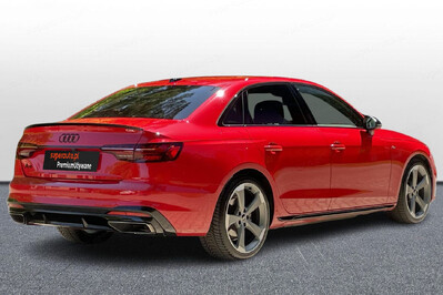 Audi A4 35 TFSI S Line