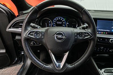 Opel Insignia 2.0 CDTI  aut