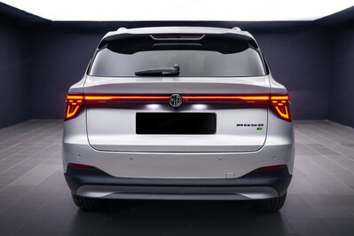 MG MGS5 49kWh Standard Range RWD Exclusive