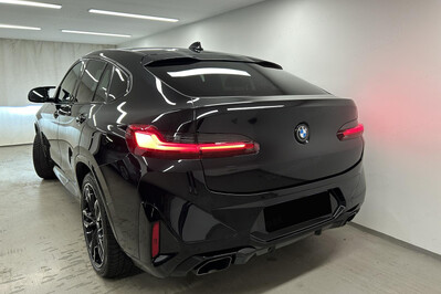 BMW X4 M40i